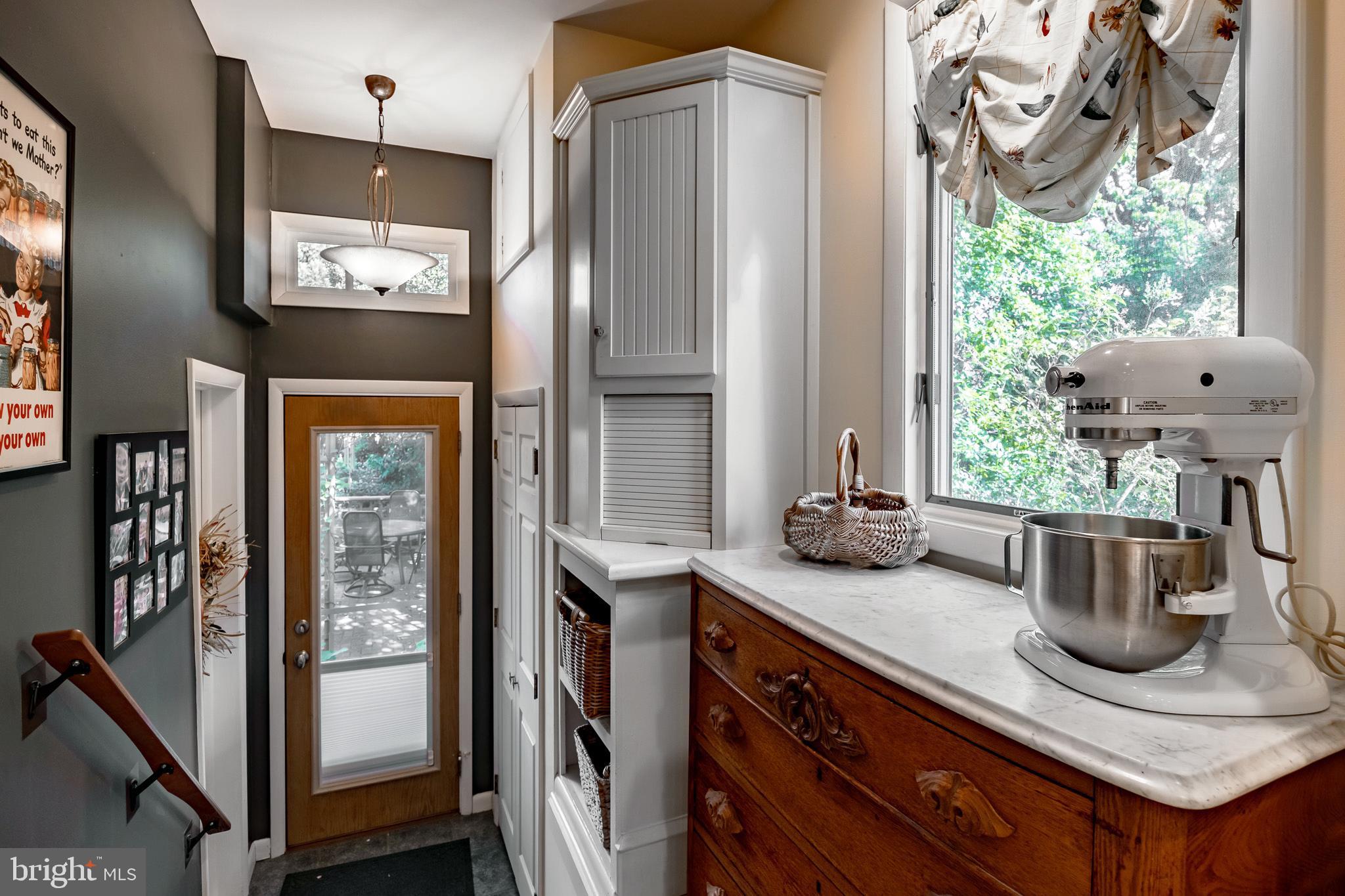 300 Oxford Road Havertown, PA 19083 - Photo 16 of 36
