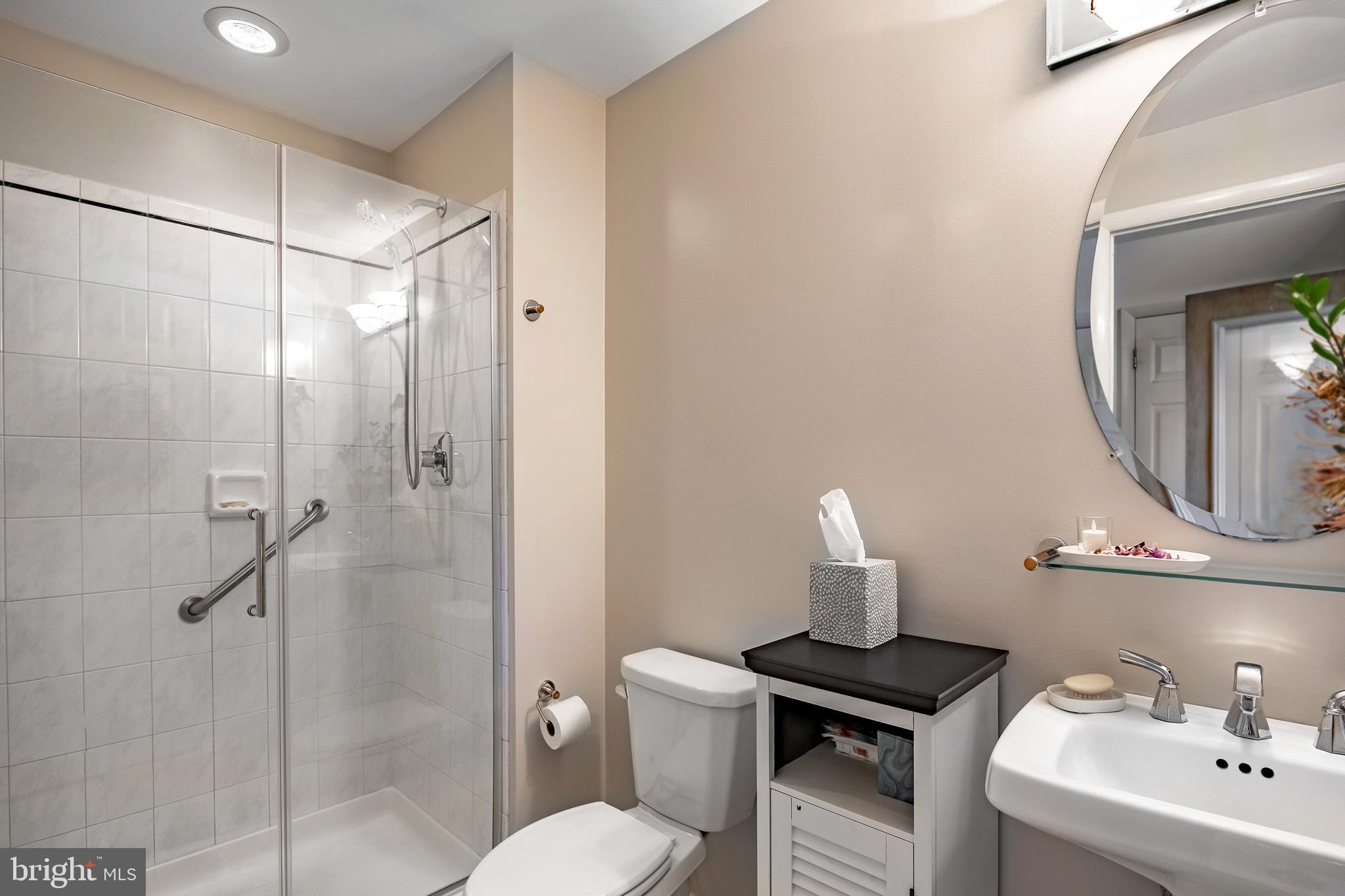 300 Oxford Road Havertown, PA 19083 - Photo 17 of 36