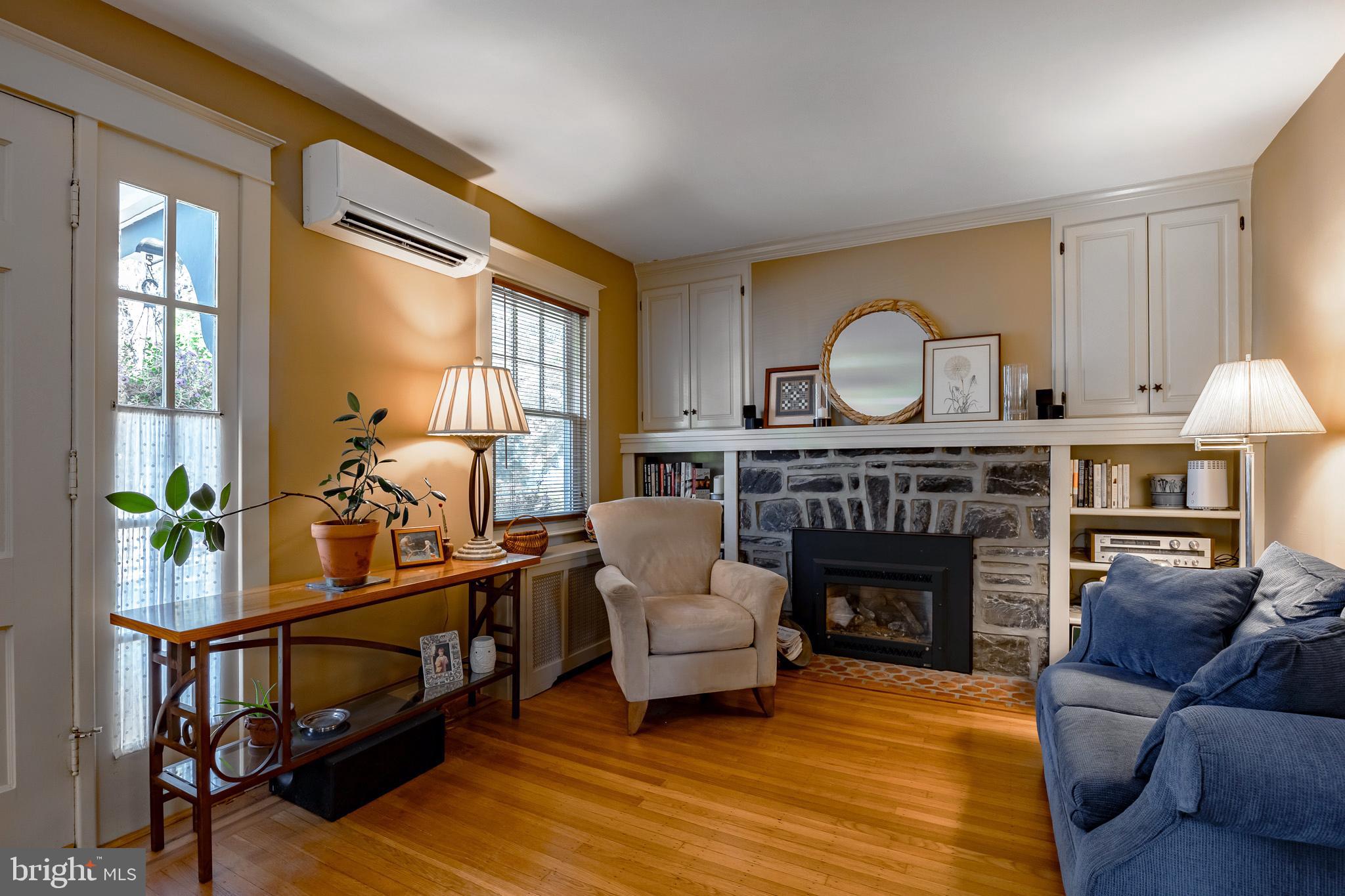 300 Oxford Road Havertown, PA 19083 - Photo 4 of 36