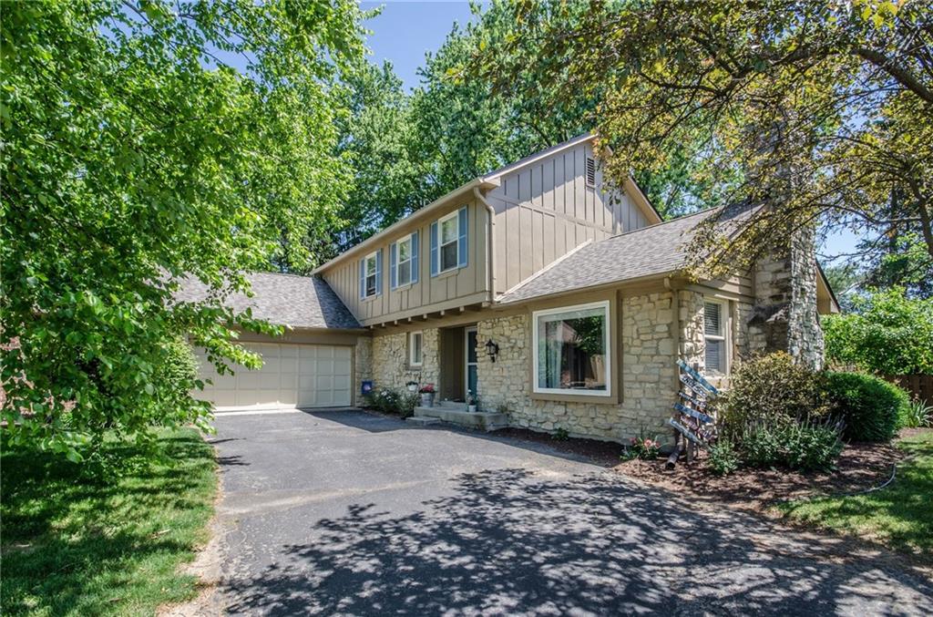 12465 Charing Cross Road Carmel, IN 46033 - Photo 2 of 24 Gallery Image 2