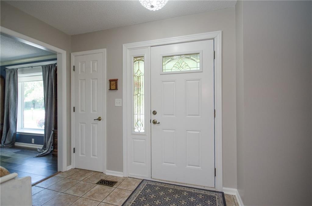 12465 Charing Cross Road Carmel, IN 46033 - Photo 4 of 24 Gallery Image 4