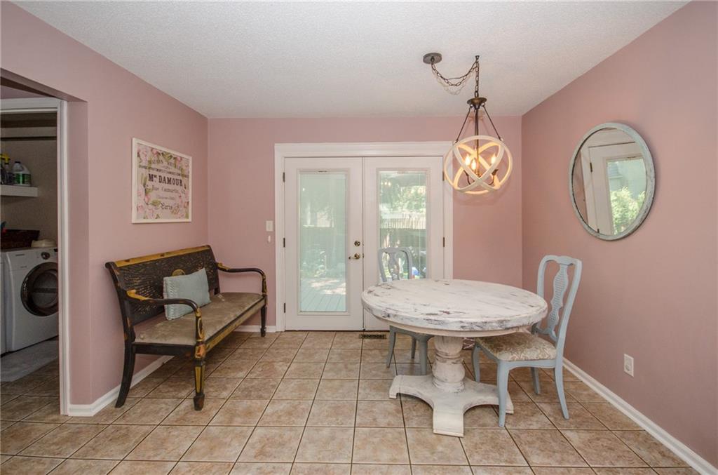 12465 Charing Cross Road Carmel, IN 46033 - Photo 10 of 24 Gallery Image 10