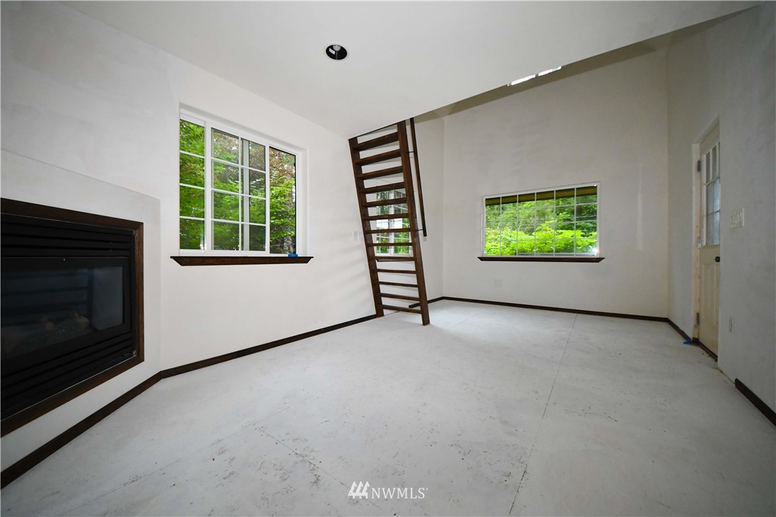 2827 Southwest Lake Roesiger Road Snohomish, WA 98290 - Photo 15 of 22