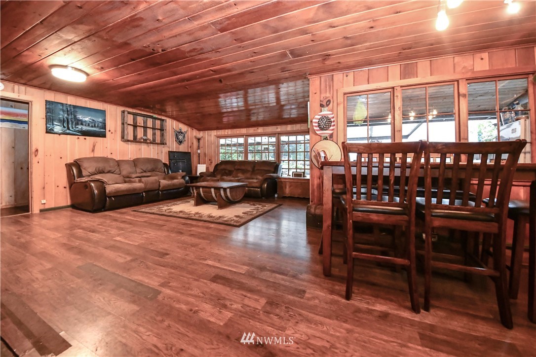 2827 Southwest Lake Roesiger Road Snohomish, WA 98290 - Photo 10 of 22