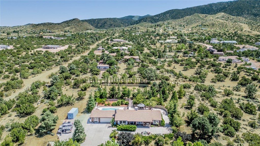 9224 Ponderosa Road Pinon Hills, CA 92372 - Photo 44 of 53