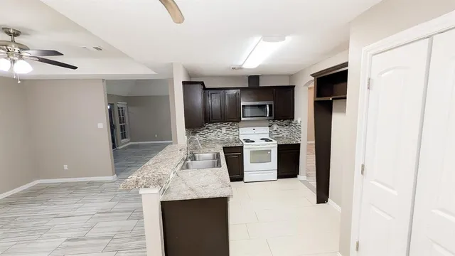 $2,500 | 2129 Fawn Ridge Trail, Carrollton, TX 75010