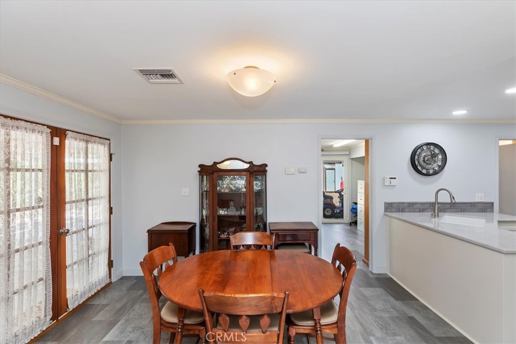 10555 Robinson Avenue Riverside, CA 92505 - Photo 29 of 65