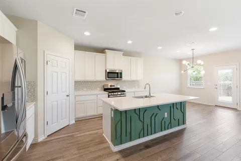 $417,500 | 12008 Saddle Rock Drive, Austin, TX 78725