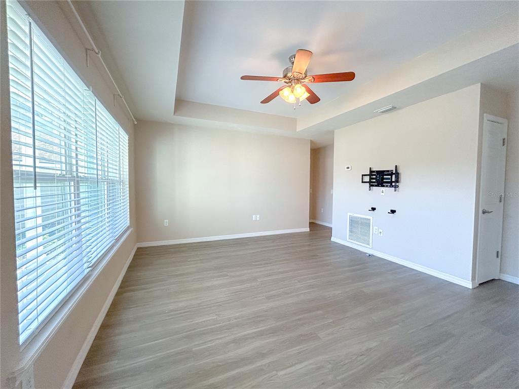 2738 Southeast 21st Road Gainesville, FL 32641 - Photo 2 of 11