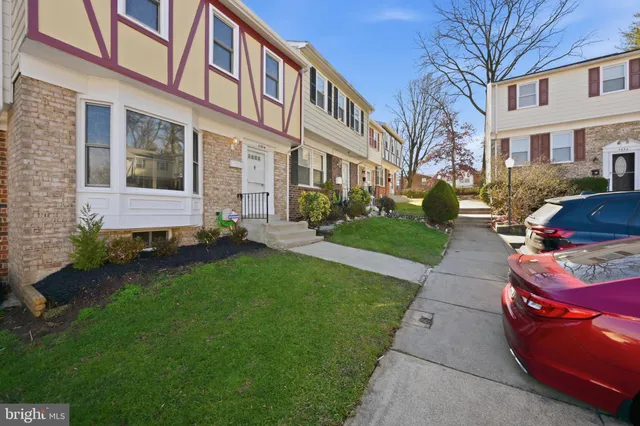 $340,000 | 4044 Hanson Oaks Drive, Hyattsville, MD 20784
