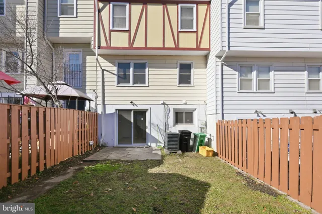 $340,000 | 4044 Hanson Oaks Drive, Hyattsville, MD 20784