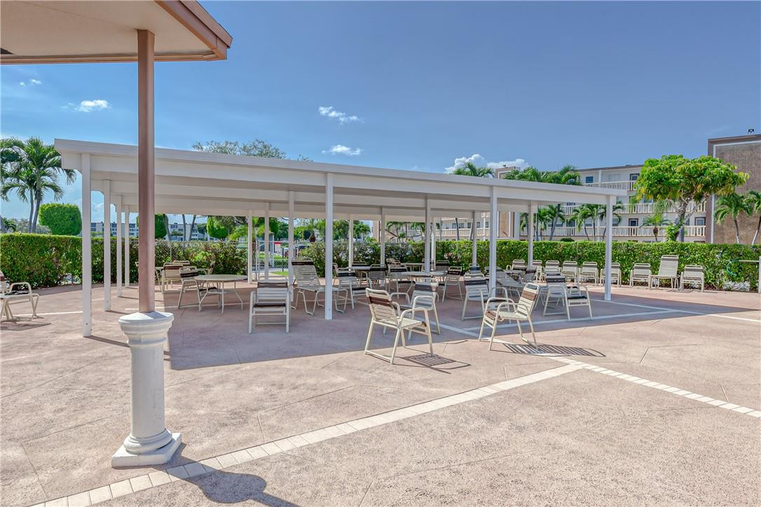 1057 Guildford East, Unit D Boca Raton, FL 33434 - Photo 34 of 38 Photo 34