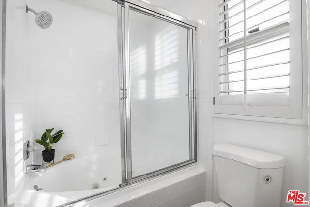 $1,385,000 | 235 Main Street, Unit 321, Venice, CA 90291