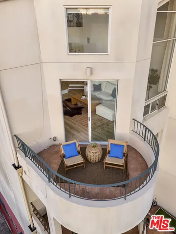 $1,385,000 | 235 Main Street, Unit 321, Venice, CA 90291