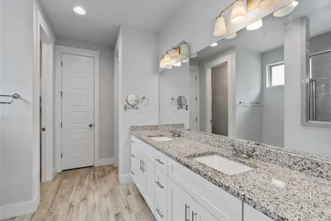 $499,950 | 941 Del Raphael Drive, Leander, TX 78641