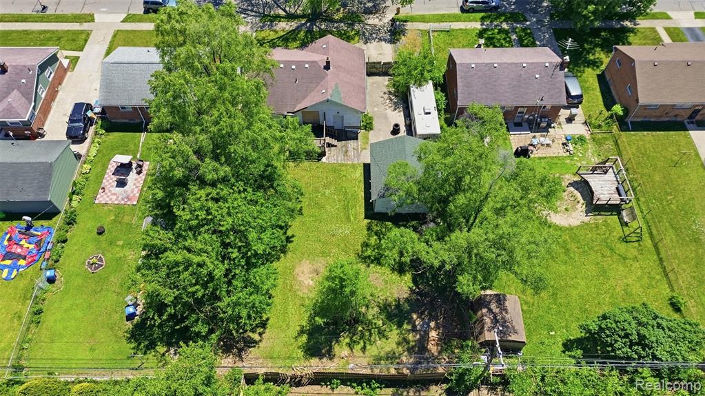 28640 Oakwood Street Inkster, MI 48141 - Photo 5 of 23