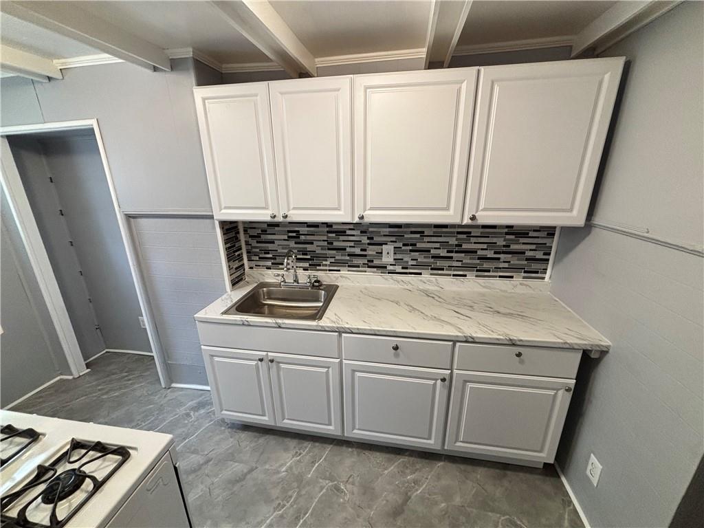 247 Rochelle Street Pittsburgh, PA 15210 - Photo 7 of 25