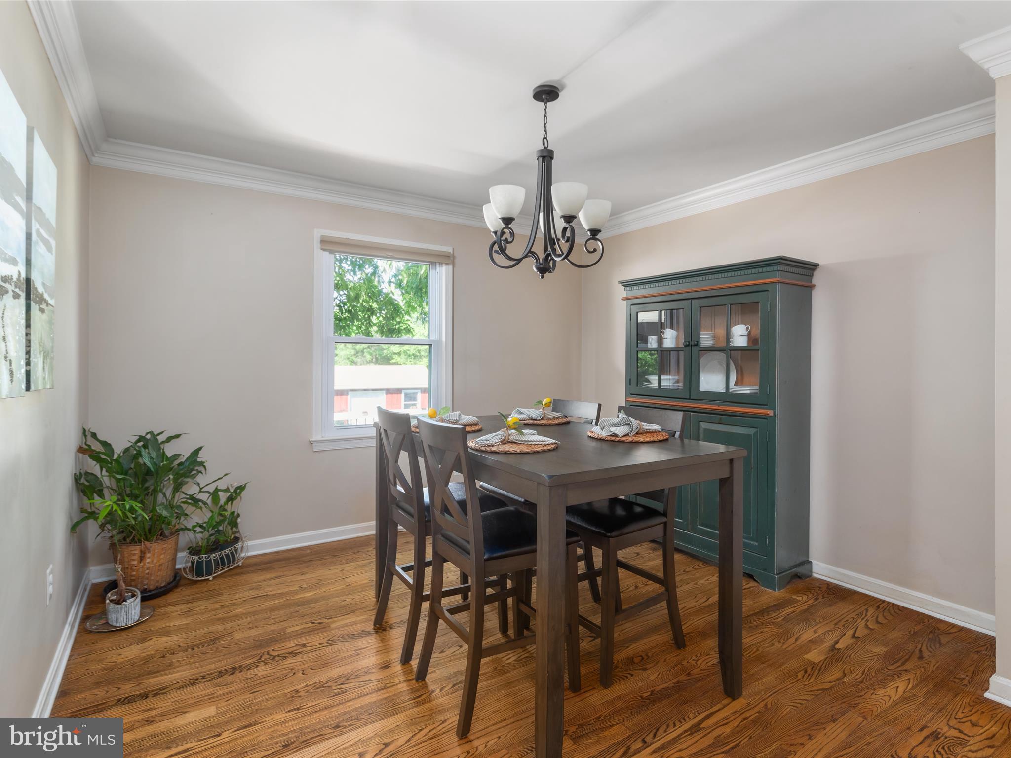 4629 Casanova Road Midland, VA 22728 - Photo 6 of 62 Enjoy stories from day as you eat dinner