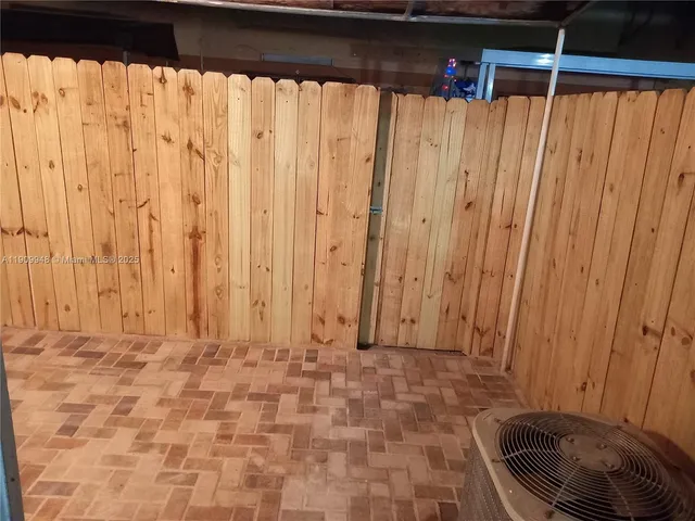 $2,300 | 11781 Southwest 18th Street, Unit 4, Miami, FL 33175