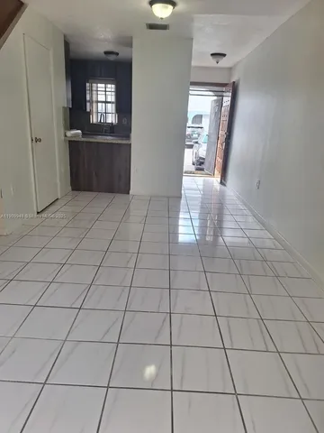 $2,300 | 11781 Southwest 18th Street, Unit 4, Miami, FL 33175