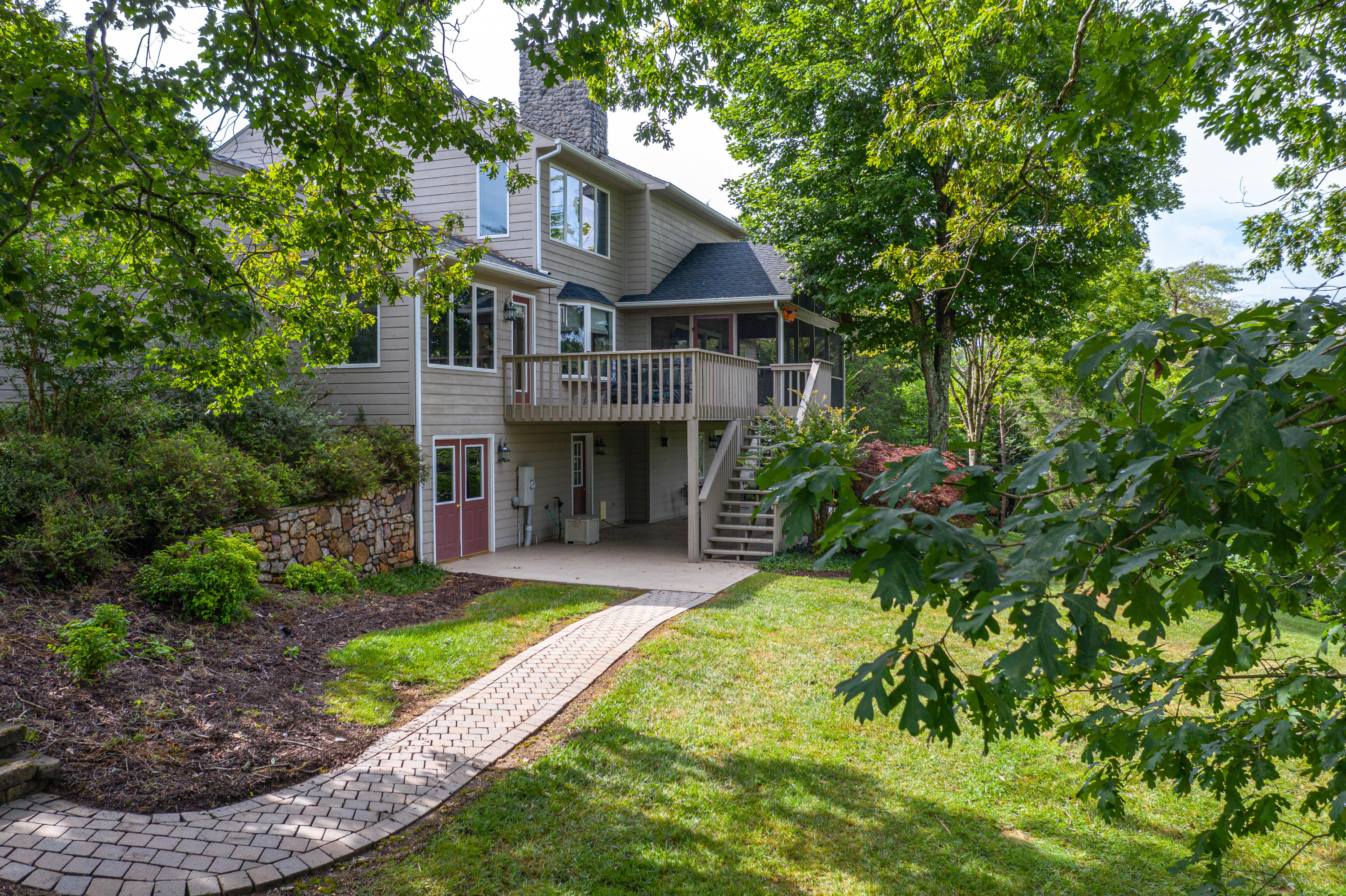 729 Ridge Trail Fincastle, VA 24090 - Photo 33 of 39 3 finished levels