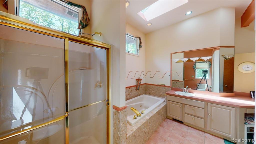 3145 Le Valley Road Columbiaville, MI 48421 - Photo 58 of 79