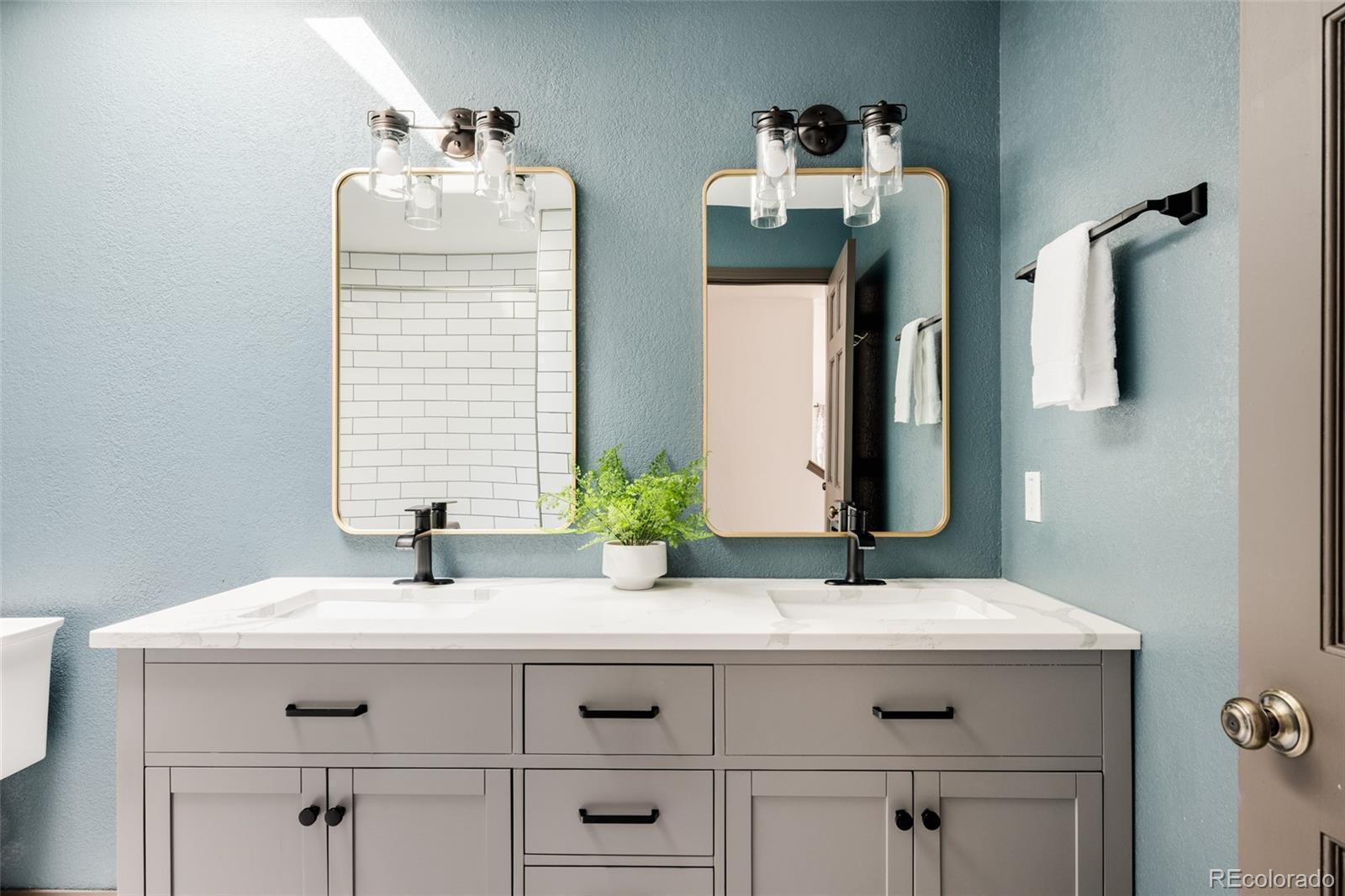 7290 Timber Trail Road Evergreen, CO 80439 - Photo 22 of 44