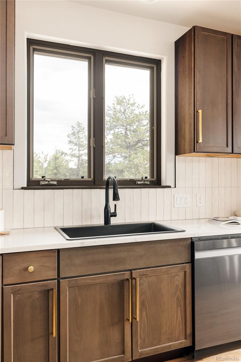 7290 Timber Trail Road Evergreen, CO 80439 - Photo 4 of 44