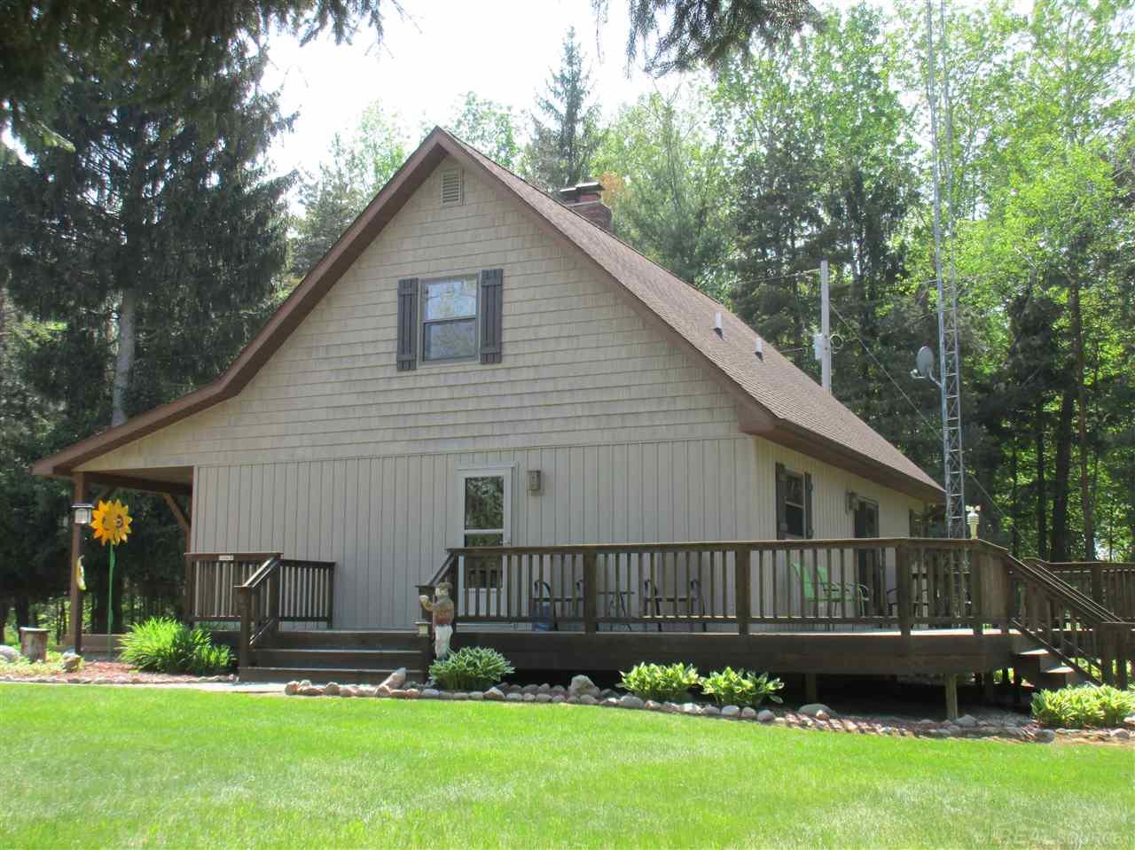 20 West Downington Road Sandusky, MI 48471 - Photo 6 of 31 31291961-5.JPG