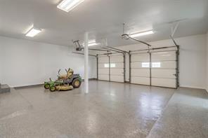 3952 Tin Top Road Weatherford, TX 76087 - Photo 20 of 39 an empty room with windows and ceiling fan