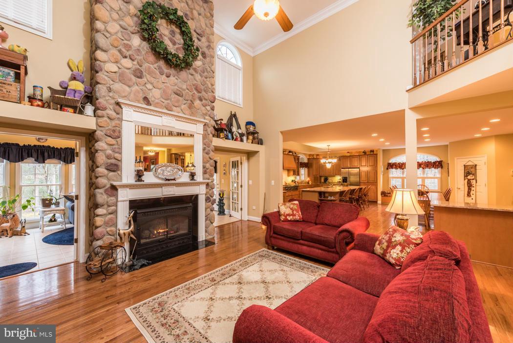 6628 Caledon Road King George, VA 22485 - Photo 8 of 30 Family Room