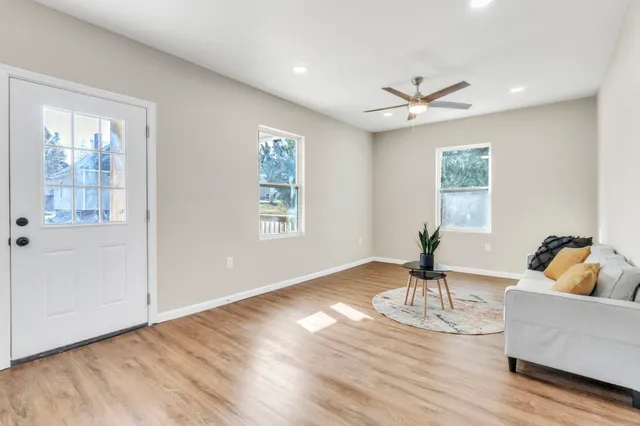 $215,000 | 300 Farley Street, Spartanburg, SC 29303