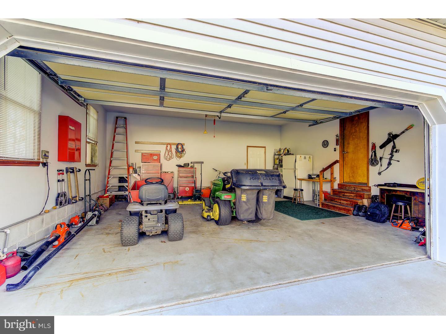35 Wynn Road Vincentown, NJ 08088 - Photo 20 of 23 Garage