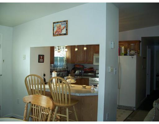 54 Roy Street Fall River, MA 02721 - Photo 3 of 7