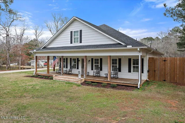 $475,000 | 148 Stanton Hall Drive, Florence, MS 39073