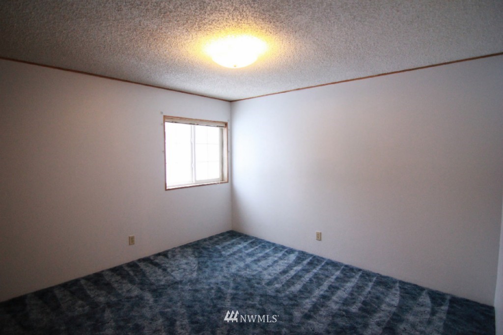 7401 Wheeler Road Maple Falls, WA 98266 - Photo 21 of 25 Gallery Image 21