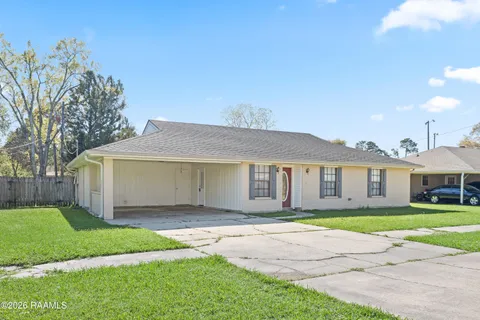 $195,000 | 703 Idlewood Boulevard, Lafayette, LA 70506