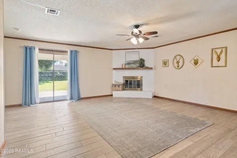 $195,000 | 703 Idlewood Boulevard, Lafayette, LA 70506