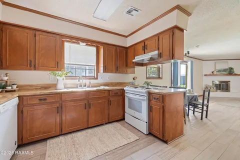 $195,000 | 703 Idlewood Boulevard, Lafayette, LA 70506