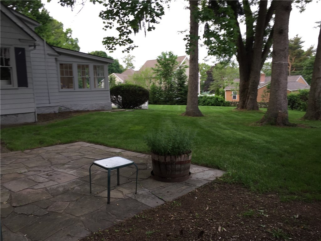 2745 Diamond Hill Road Cumberland, RI 02864 - Photo 30 of 38