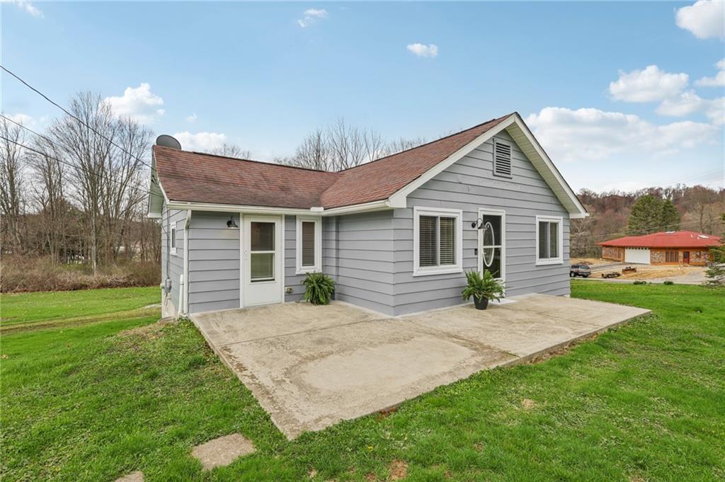 130 Warren Road Warrendale, PA 15086 - Photo 1 of 46 Gallery Image 1