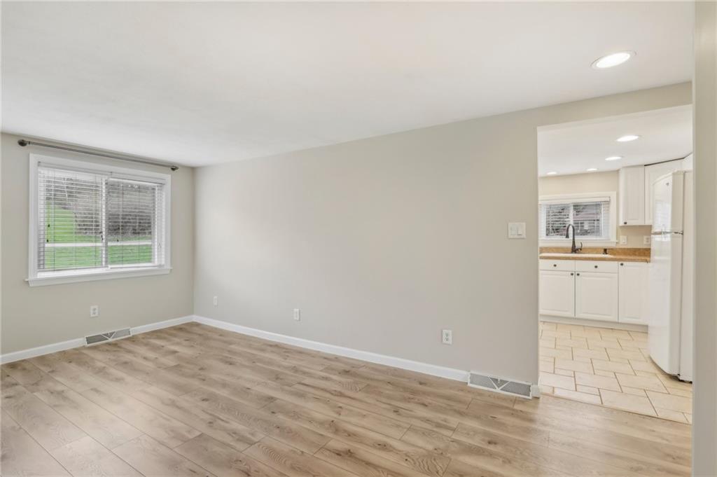 130 Warren Road Warrendale, PA 15086 - Photo 13 of 46 Gallery Image 13