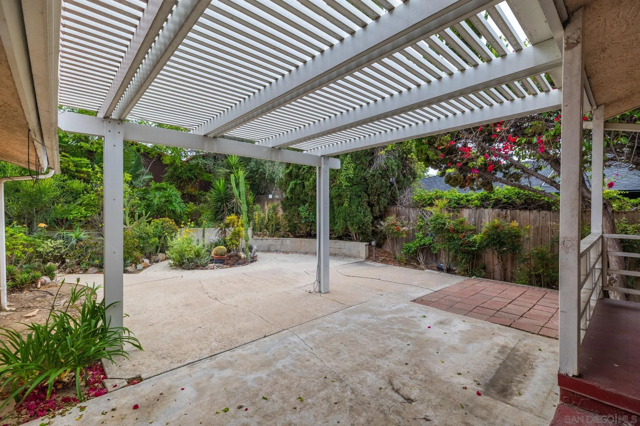 8231 Roy Street Lemon Grove, CA 91945 - Photo 2 of 19 Patio/Deck