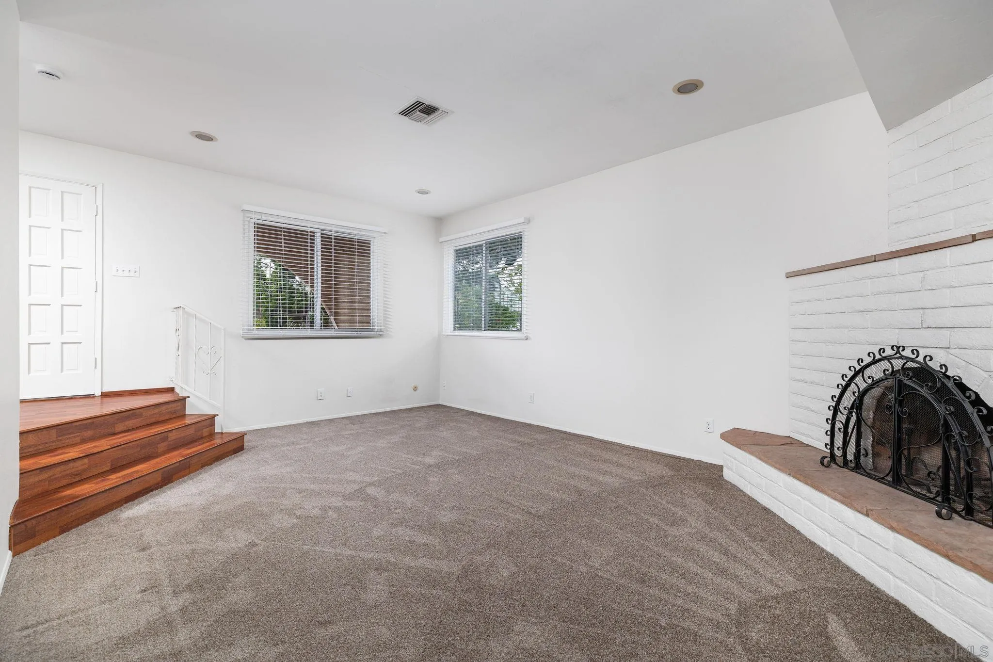 8231 Roy Street Lemon Grove, CA 91945 - Photo 6 of 19 Family Room