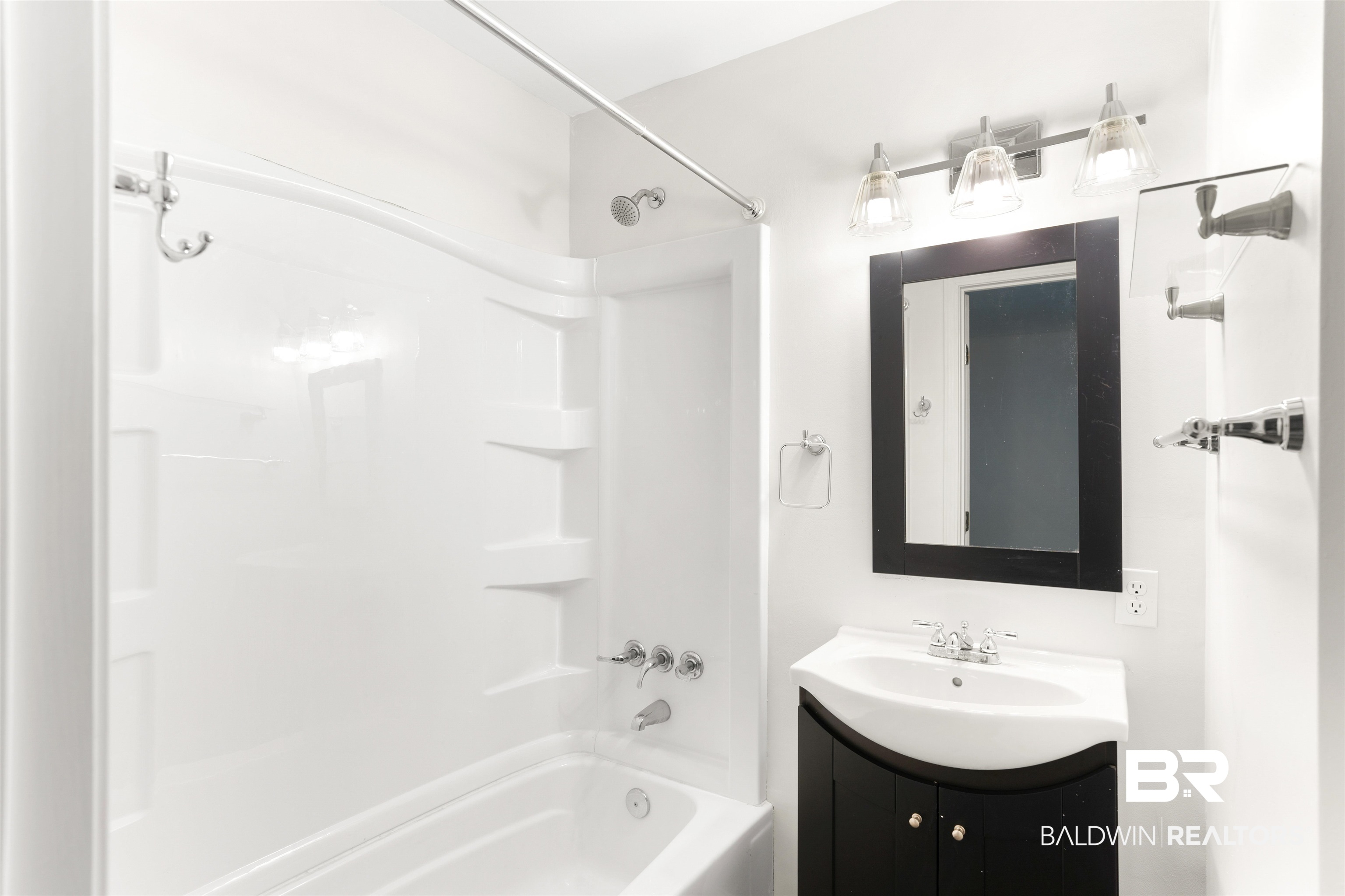 22811 Hillwood Road Fairhope, AL 36532 - Photo 19 of 44 Gallery Image 19