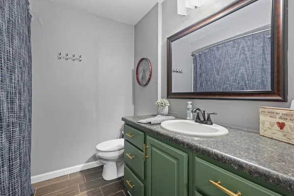 $334,900 | 1437 East Glendale Avenue, Appleton, WI 54911