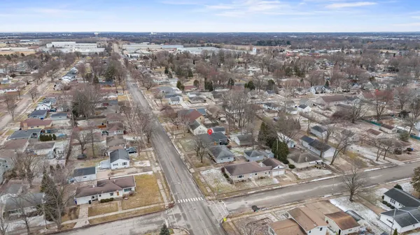 $334,900 | 1437 East Glendale Avenue, Appleton, WI 54911