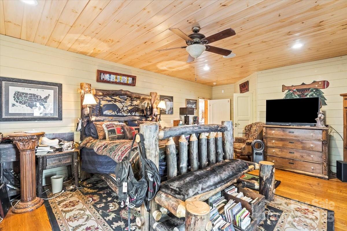 2919 Highland Gap Road Scaly Mountain, NC 28775 - Photo 38 of 48