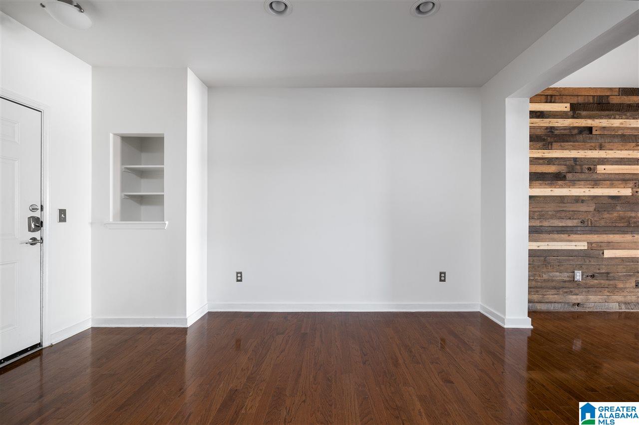 401 20th Street South, Unit 408 Birmingham, AL 35233 - Photo 14 of 36