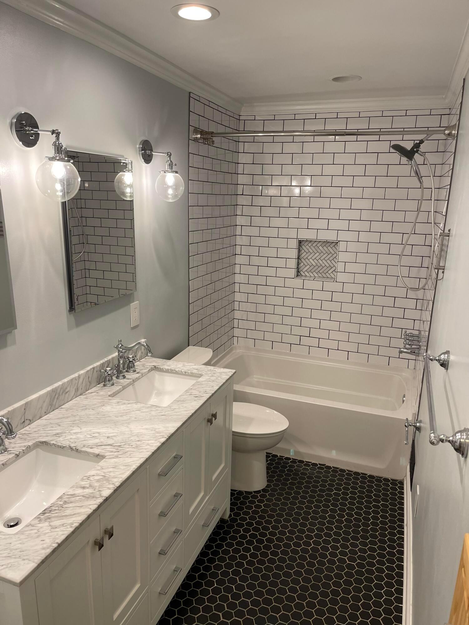 1984 Milden Road Columbus, OH 43221 - Photo 17 of 22 Full bath